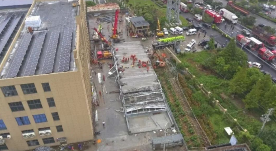浙江余姚一钢棚倒塌,已救出9人仍有3人被困(图1) 640 (1).png
