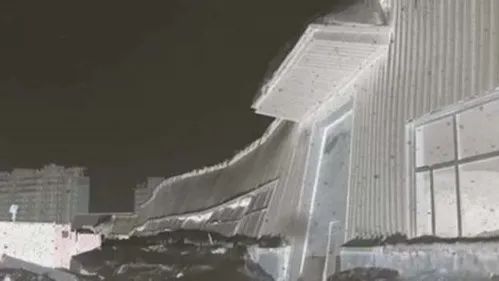 浙江余姚一钢棚倒塌,已救出9人仍有3人被困(图14) 640 (12).jpg