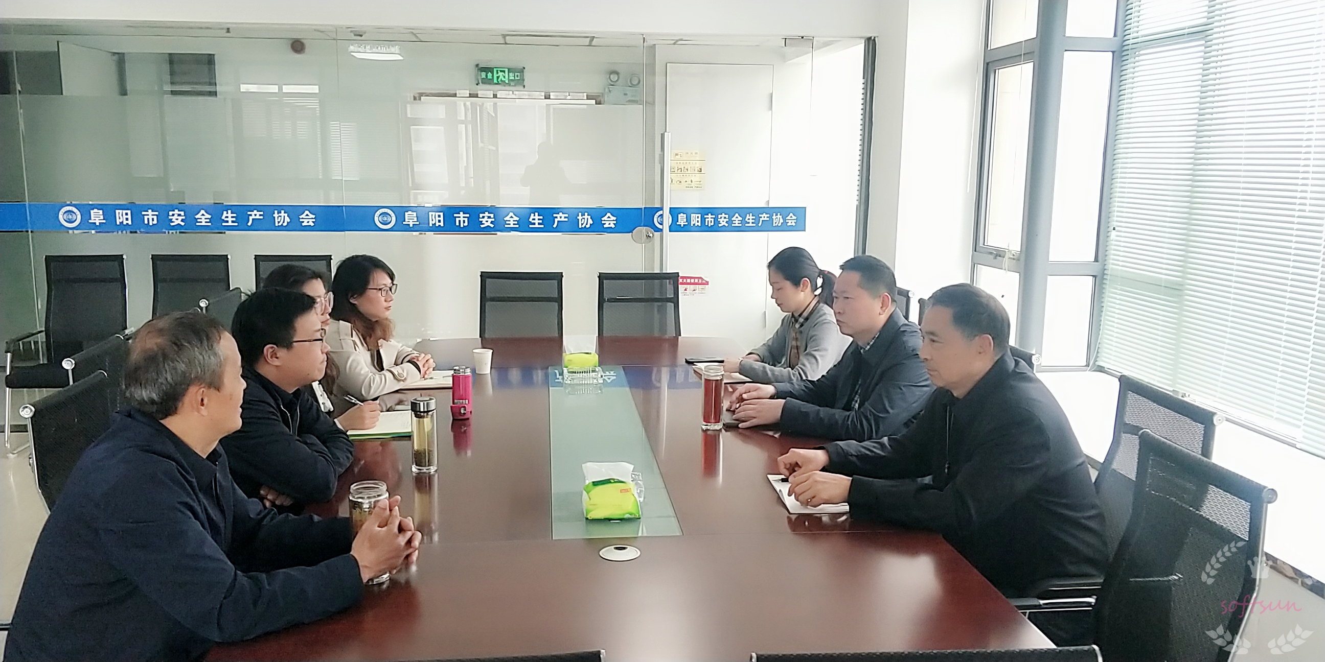 安徽省烟花爆竹协会一行来协会开展工作交流(图1)